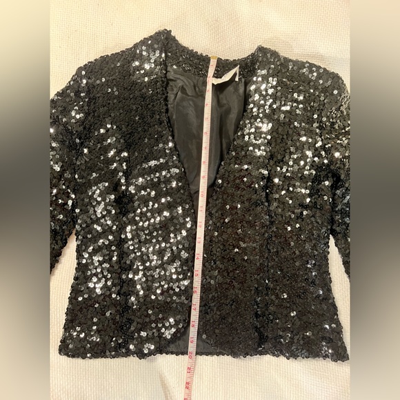 Anna Christine silk lined sequined evening jacket - Picture 9 of 12